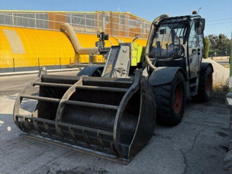 Teleskoplader of the type CLAAS SCORPION 746 VPWR S5 TRADITION, Gebrauchtmaschine in Feurs (Picture 1)