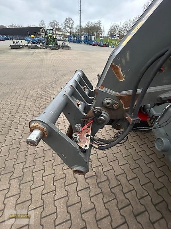 Teleskoplader of the type CLAAS Scorpion 756, Gebrauchtmaschine in Andervenne (Picture 12)