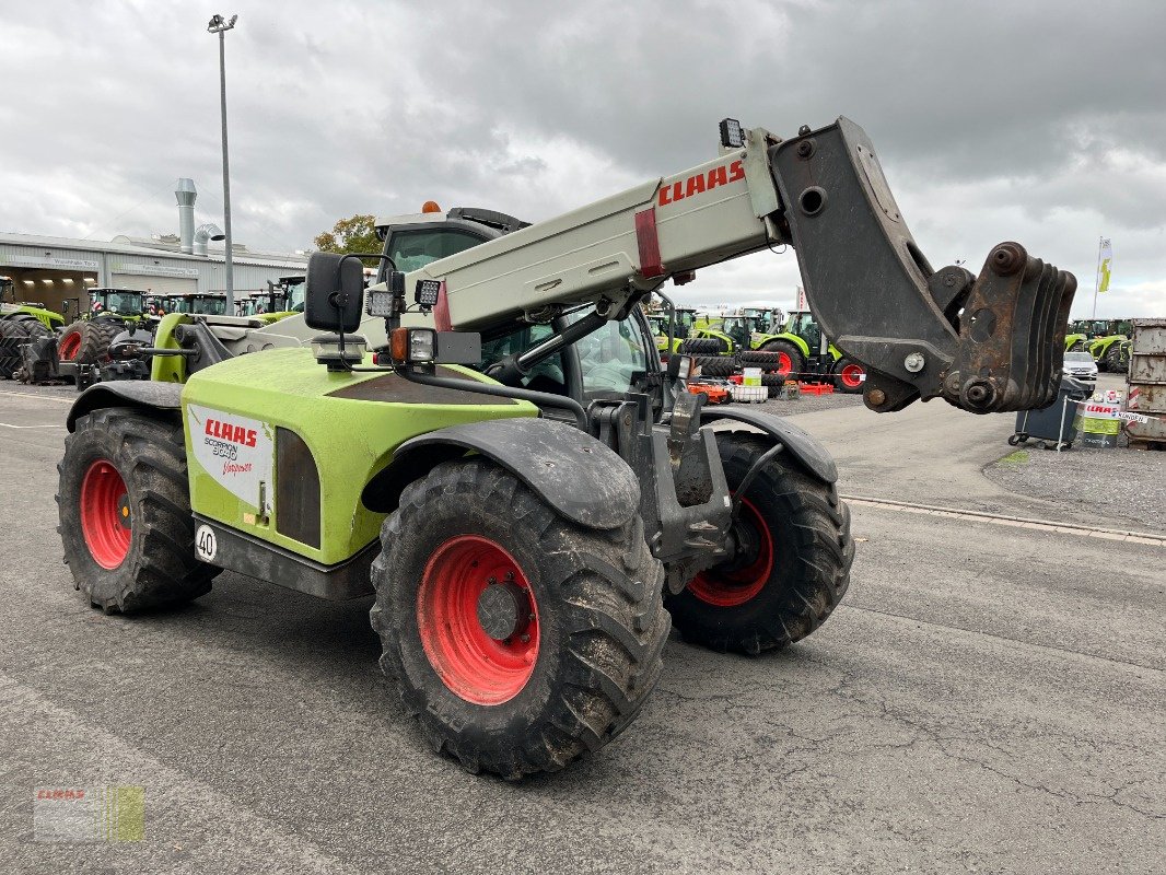 Teleskoplader of the type CLAAS SCORPION 9040 VARIPOWER PLUS, Klima, 40 km/h, Gebrauchtmaschine in Molbergen (Picture 8)