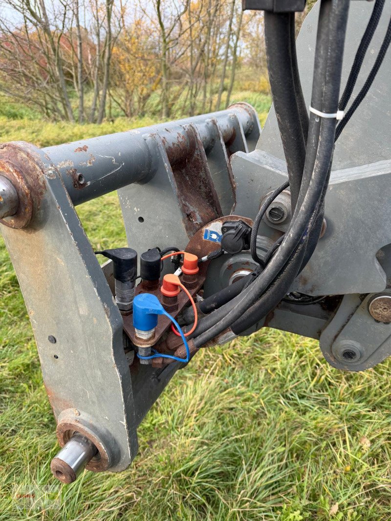 Teleskoplader du type CLAAS Scorpion 960, Gebrauchtmaschine en Bennigsen (Photo 2)