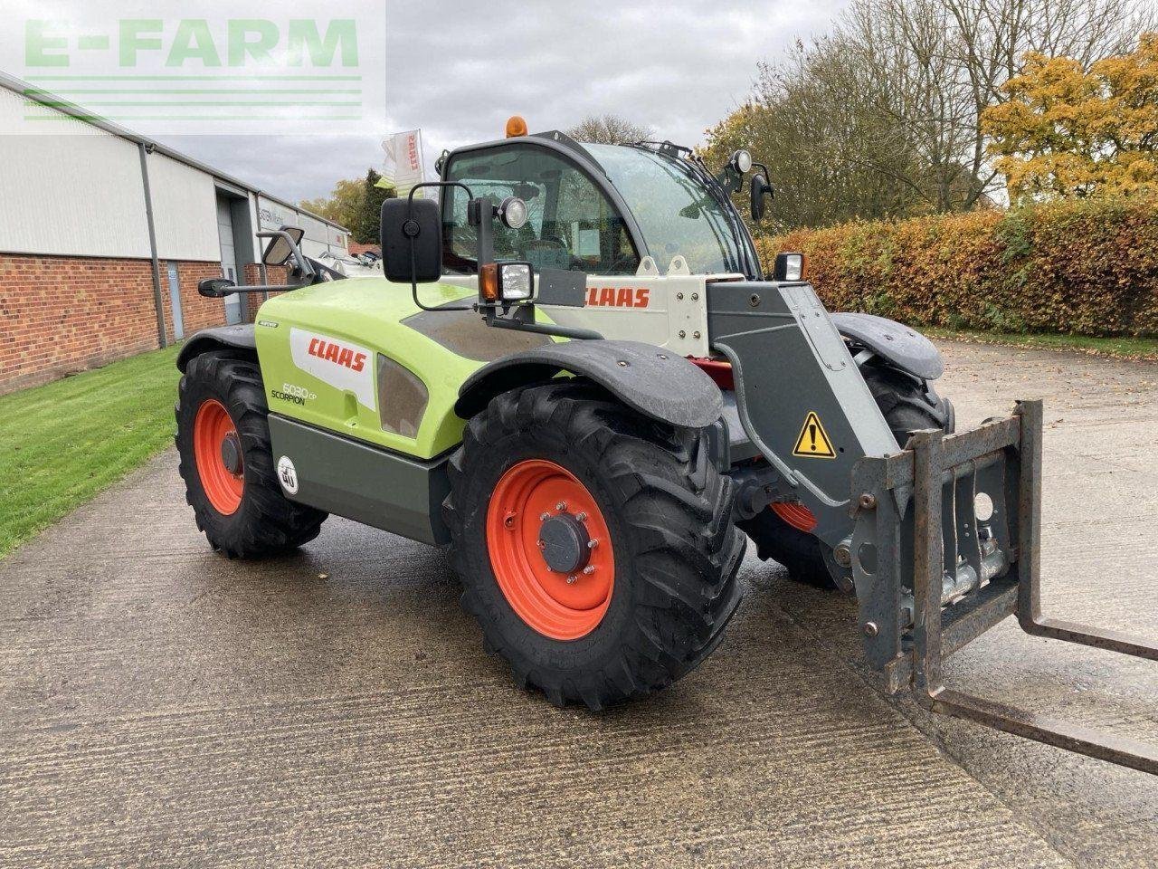 Teleskoplader типа CLAAS USED 2011 SCORPION 6030 CP, Gebrauchtmaschine в WILBERFOSS, YORK (Фотография 2)