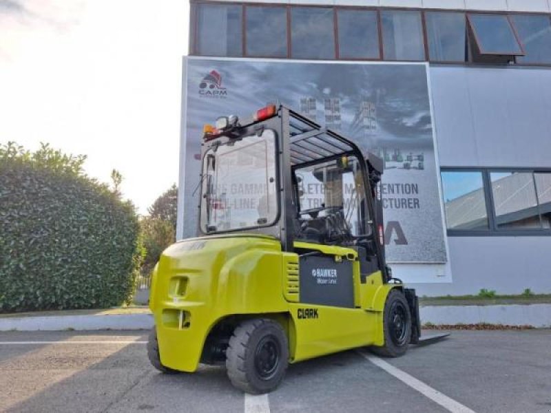 Teleskoplader типа Clark GEX40, Gebrauchtmaschine в senlis (Фотография 5)