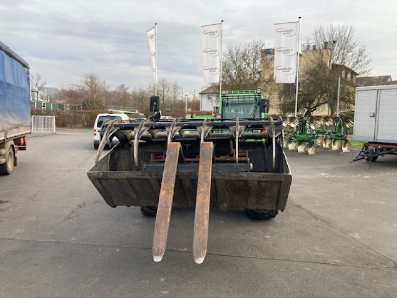 Teleskoplader des Typs Deutz-Fahr Agrovector 30.7, Gebrauchtmaschine in Bebra (Bild 4)