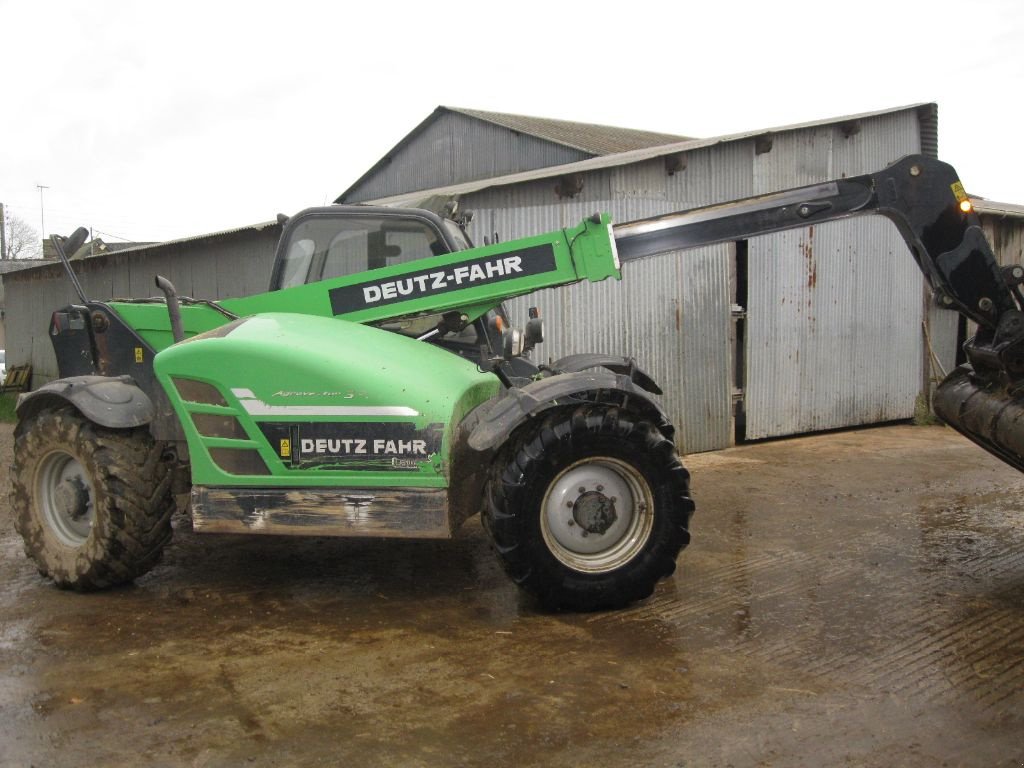 Teleskoplader του τύπου Deutz-Fahr Agrovector 33.7 PS, Gebrauchtmaschine σε BRECE (Φωτογραφία 2)
