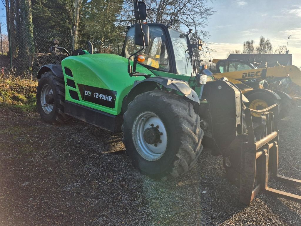 Teleskoplader от тип Deutz-Fahr Caterpillar Agrovector 37.7, Gebrauchtmaschine в Savigny sur Braye (Снимка 3)