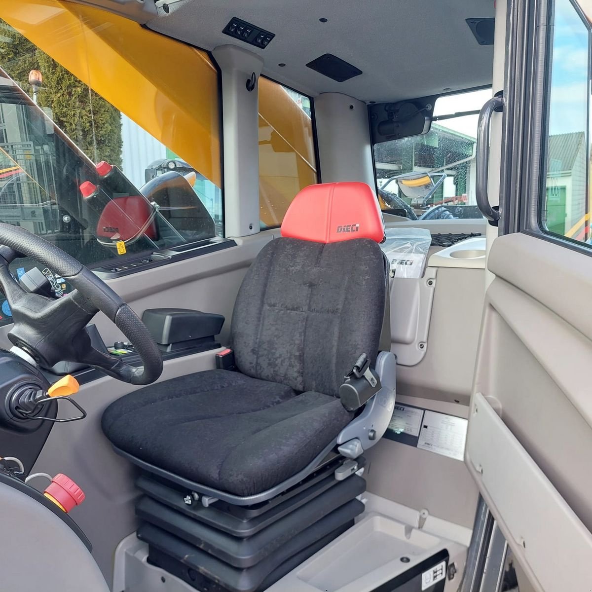 Teleskoplader typu DIECI Agri Farmer 30.9-GD Teleskoplader, Neumaschine w St. Marienkirchen (Zdjęcie 15)