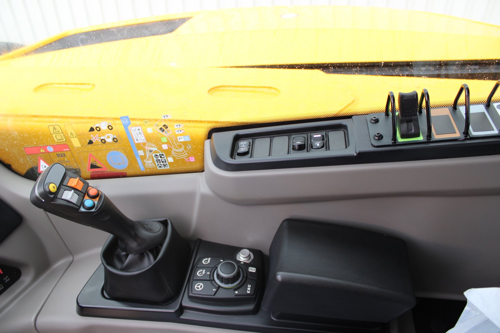 Teleskoplader van het type DIECI AGRI PLUS 42,7 VS EVO2 - GD St, Neumaschine in Holle- Grasdorf (Foto 15)