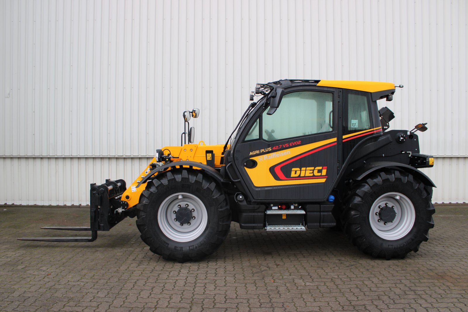 Teleskoplader van het type DIECI AGRI PLUS 42,7 VS EVO2 - GD St, Neumaschine in Holle- Grasdorf (Foto 1)