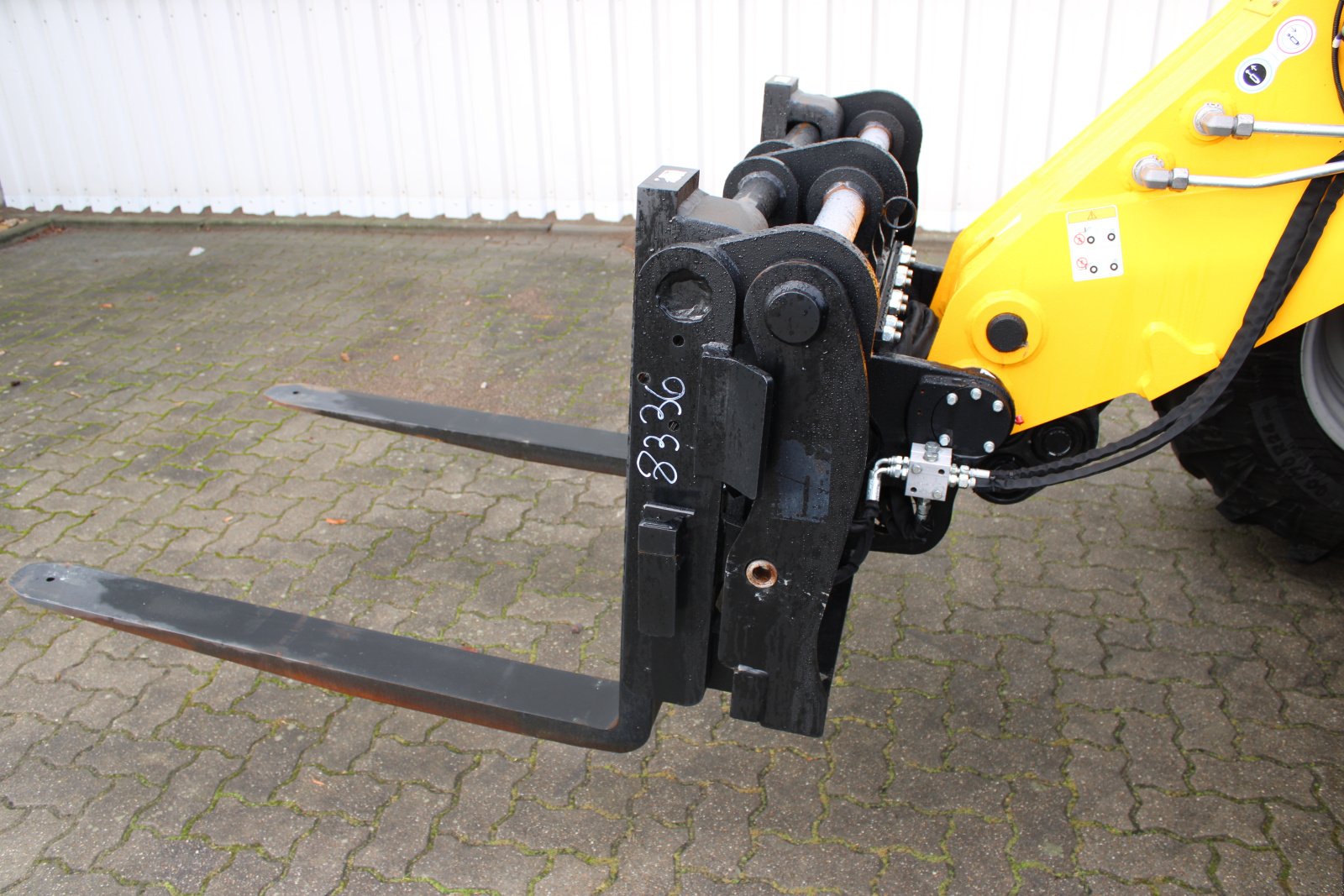 Teleskoplader van het type DIECI AGRI PLUS 42.7 VS EVO2 GD, Neumaschine in Holle- Grasdorf (Foto 5)