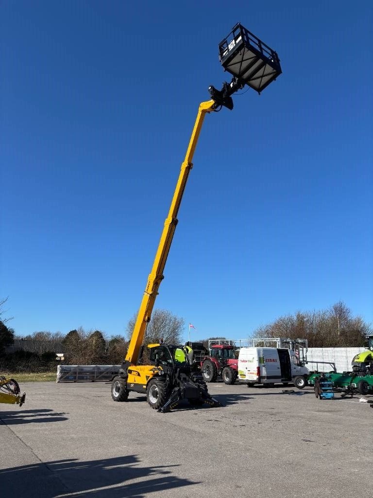 Teleskoplader от тип DIECI Icarus 40.17, Gebrauchtmaschine в Brønderslev (Снимка 11)