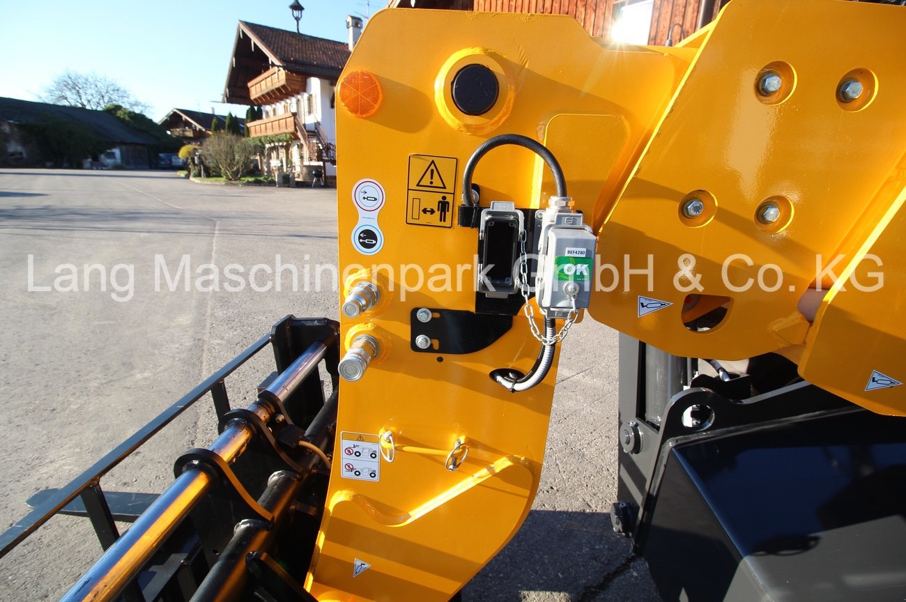 Teleskoplader of the type DIECI Icarus 45.17 Dynamic, Neumaschine in Petting (Picture 10)