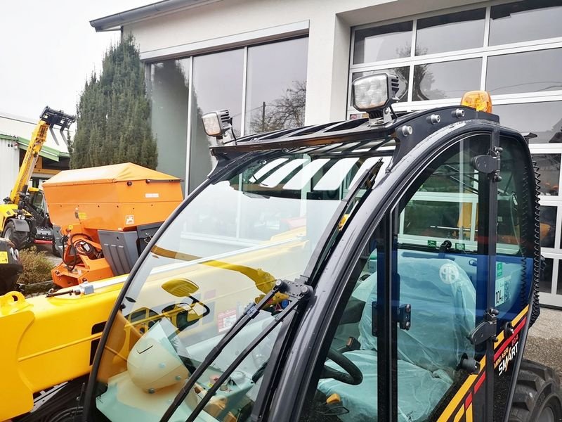 Teleskoplader des Typs DIECI Mini Agri 20.4 Smart Teleskoplader, Neumaschine in St. Marienkirchen (Bild 9)