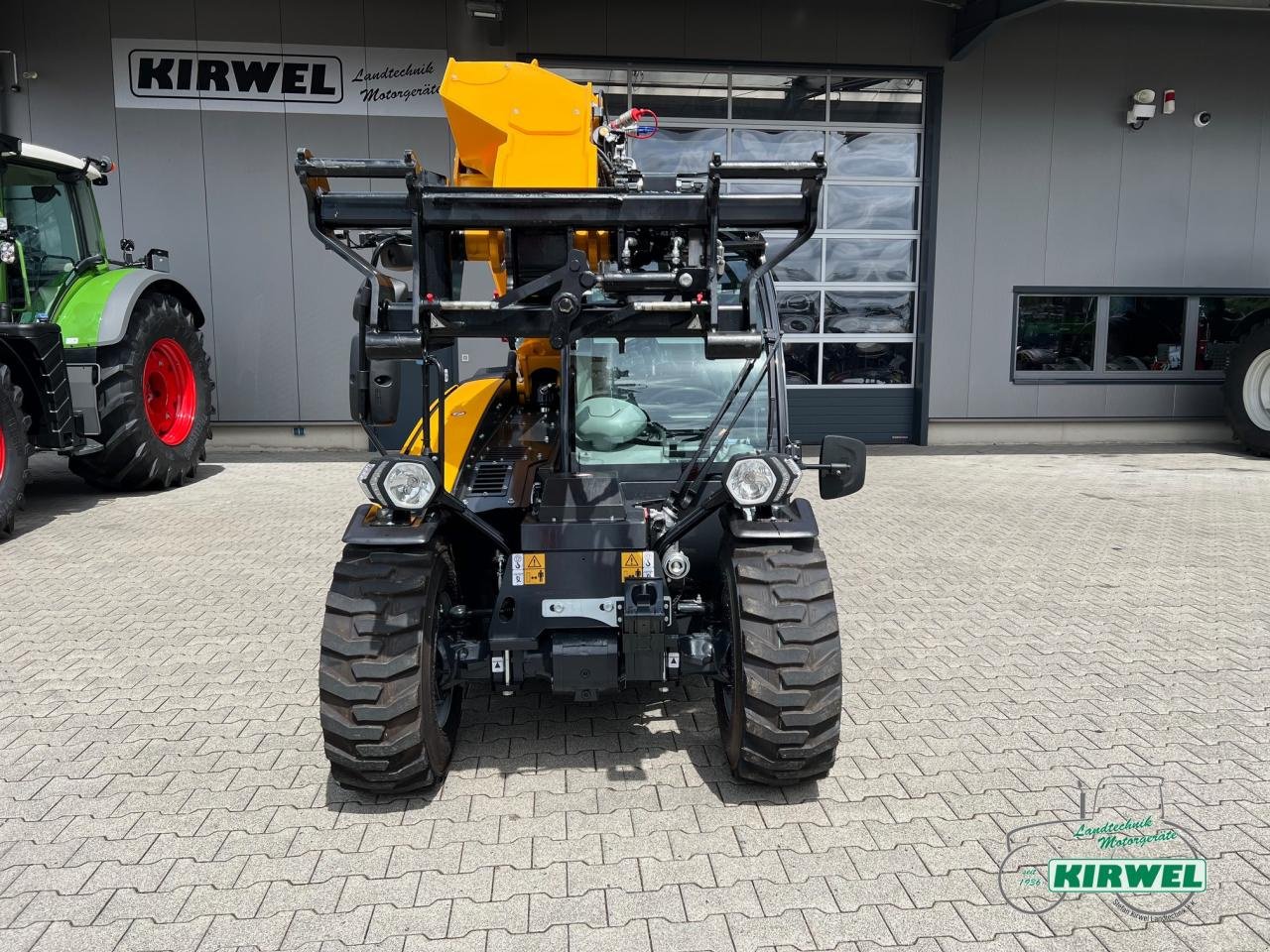 Teleskoplader des Typs DIECI Mini Agri 20.4 Smart, Neumaschine in Blankenheim (Bild 5)