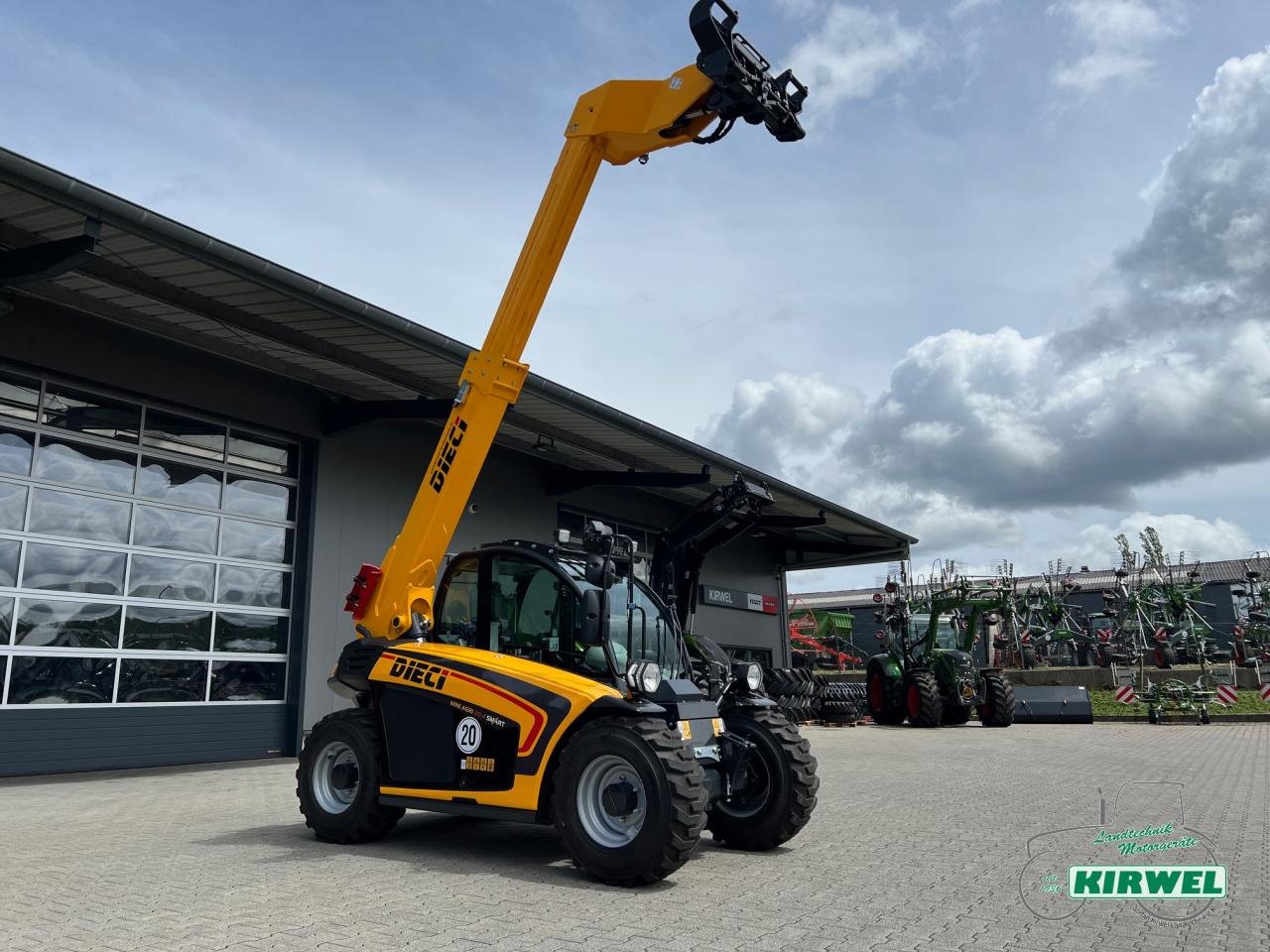 Teleskoplader des Typs DIECI Mini Agri 20.4 Smart, Neumaschine in Blankenheim (Bild 8)