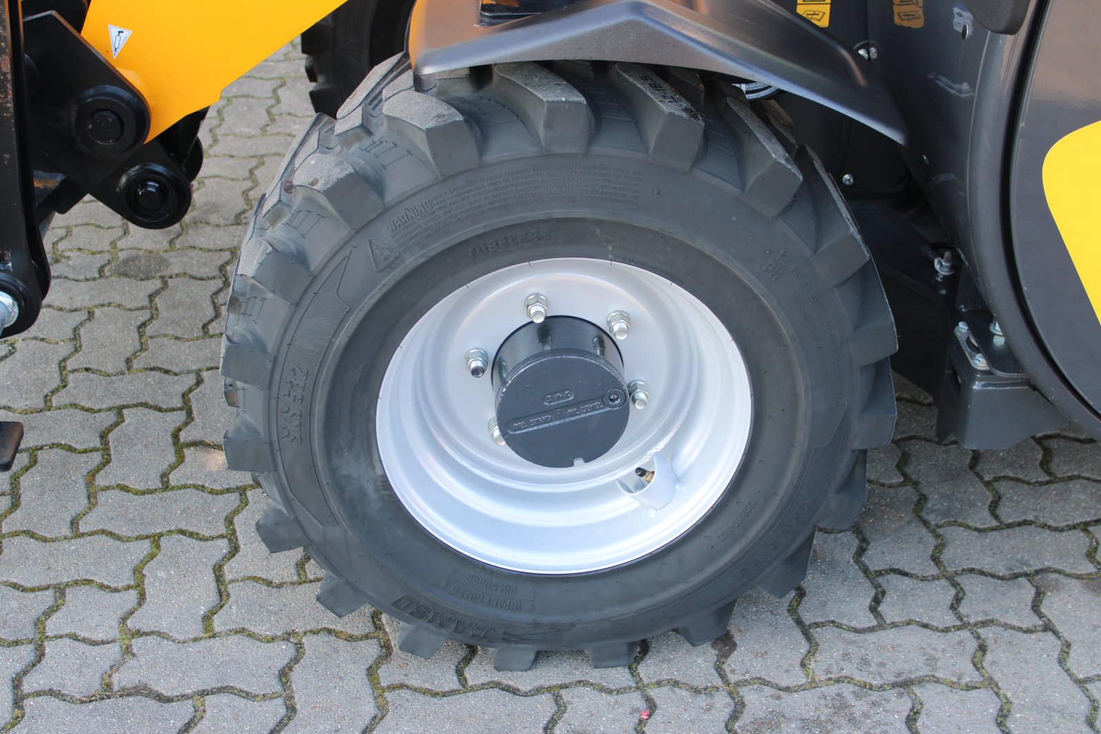 Teleskoplader van het type DIECI MINI AGRI 20.4 SMART, Neumaschine in Holle- Grasdorf (Foto 12)