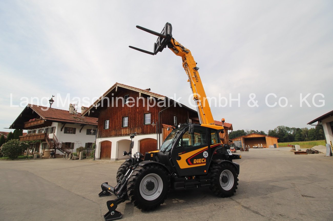 Teleskoplader des Typs DIECI Zeus 40.13, Neumaschine in Petting (Bild 16)