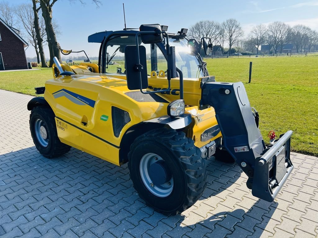 Teleskoplader des Typs Eurotrac TH25.6, Neumaschine in Coevorden (Bild 2)