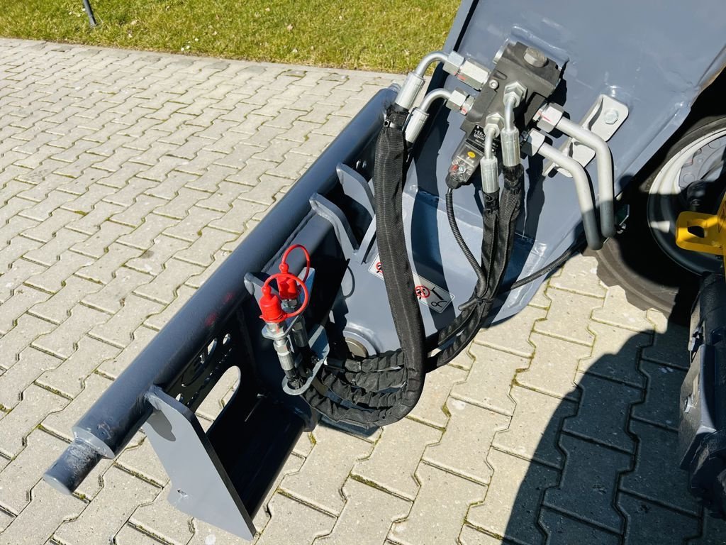 Teleskoplader des Typs Eurotrac TH25.6, Neumaschine in Coevorden (Bild 10)