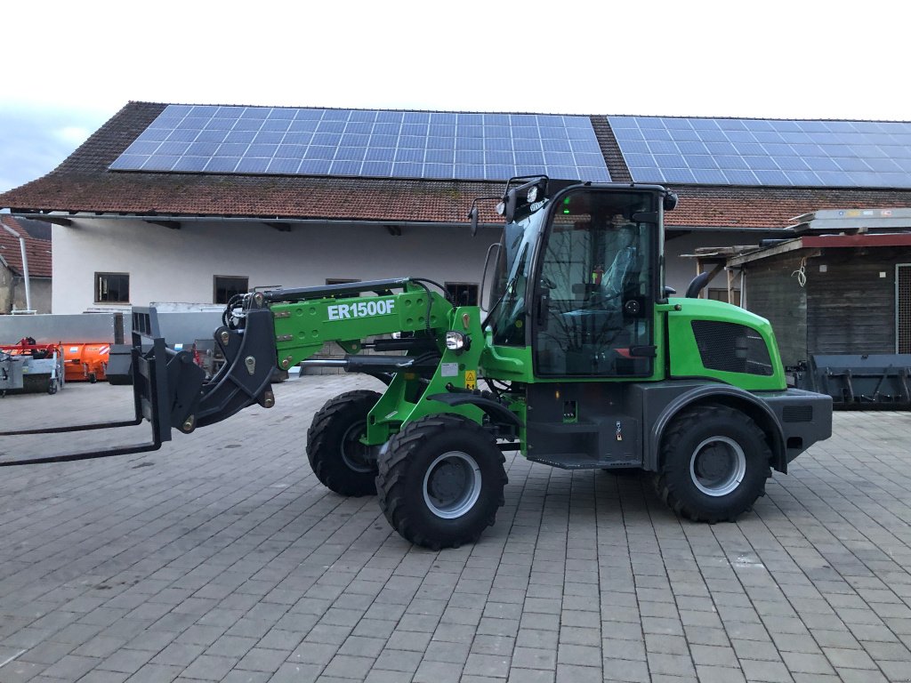 Teleskoplader of the type Everun ER1500F, Neumaschine in Rennertshofen (Picture 3)