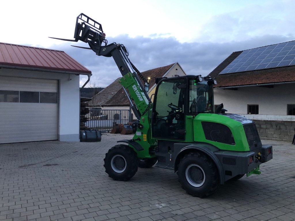 Teleskoplader of the type Everun ER1500F, Neumaschine in Rennertshofen (Picture 8)
