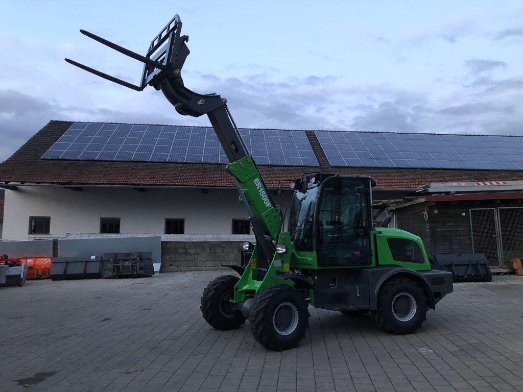 Teleskoplader of the type Everun ER1500F, Neumaschine in Rennertshofen (Picture 9)