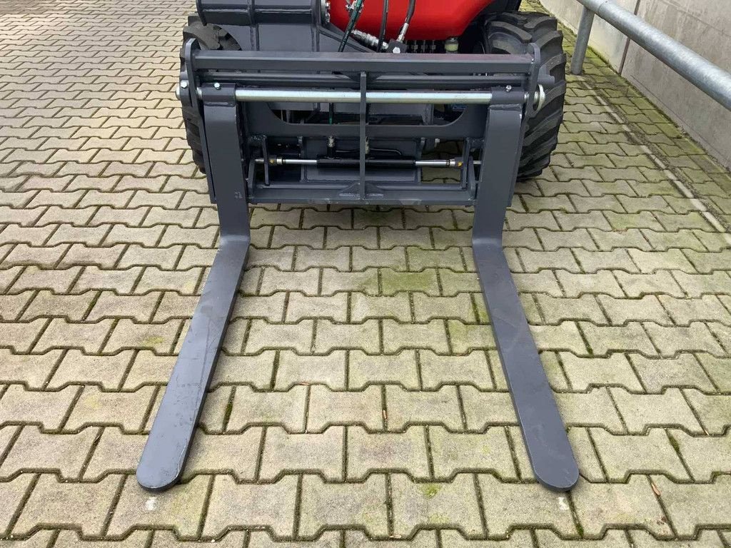 Teleskoplader of the type Everun ERT1500, Neumaschine in Antwerpen (Picture 7)