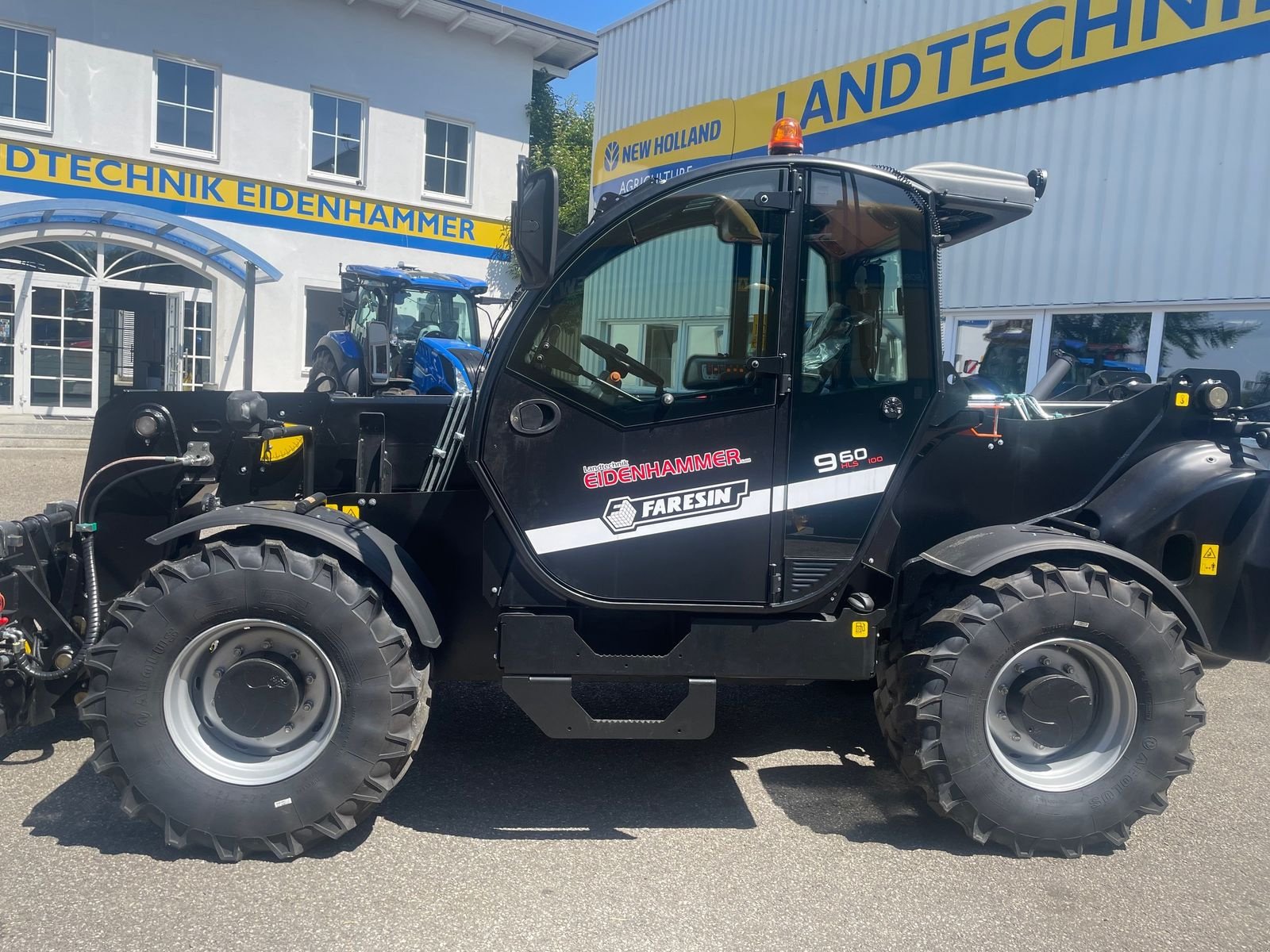 Teleskoplader of the type Faresin 9.60 HLS 100 V VORFÜHRER, Vorführmaschine in Burgkirchen (Picture 8)