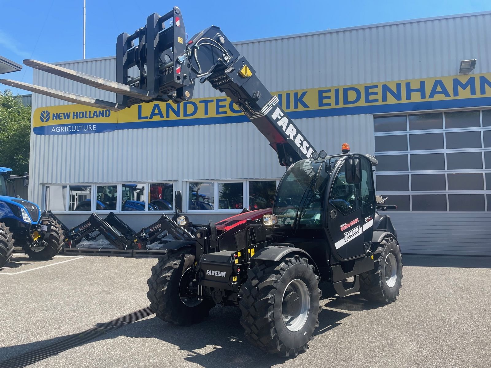 Teleskoplader of the type Faresin 9.60 HLS 100 V VORFÜHRER, Vorführmaschine in Burgkirchen (Picture 1)
