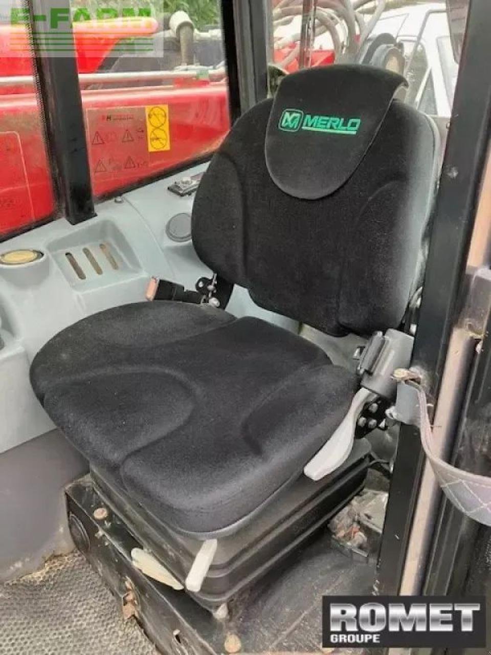 Teleskoplader of the type Faresin fh6.28, Gebrauchtmaschine in GENNES-SUR-GLAIZE (Picture 10)