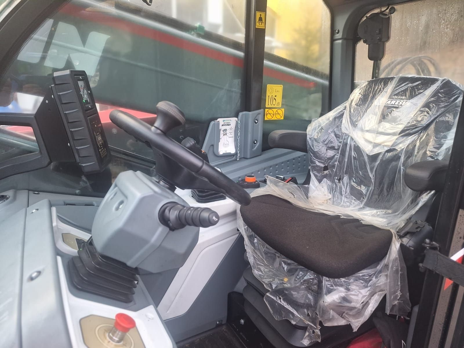 Teleskoplader des Typs Faresin FS 7.32C Performance, Vorführmaschine in Burgkirchen (Bild 11)