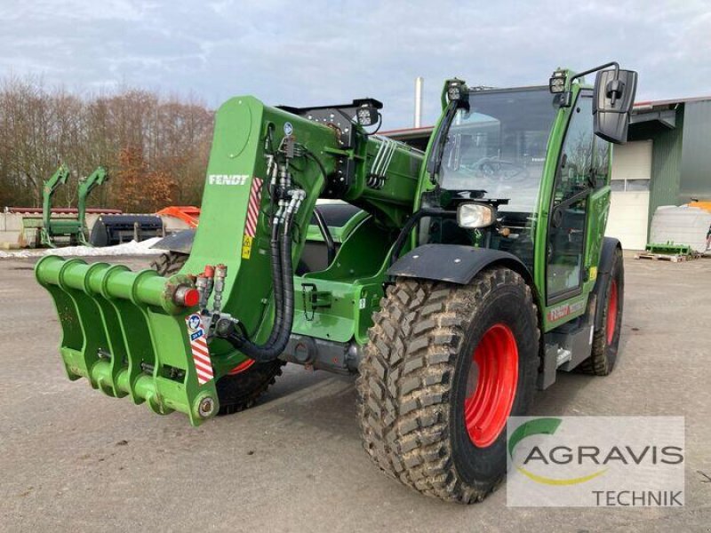 Teleskoplader des Typs Fendt CARGO T 740, Gebrauchtmaschine in Nienburg (Bild 3)