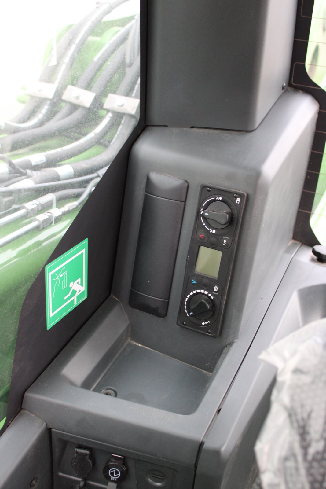 Teleskoplader del tipo Fendt Cargo T740, Neumaschine en Holle- Grasdorf (Imagen 15)