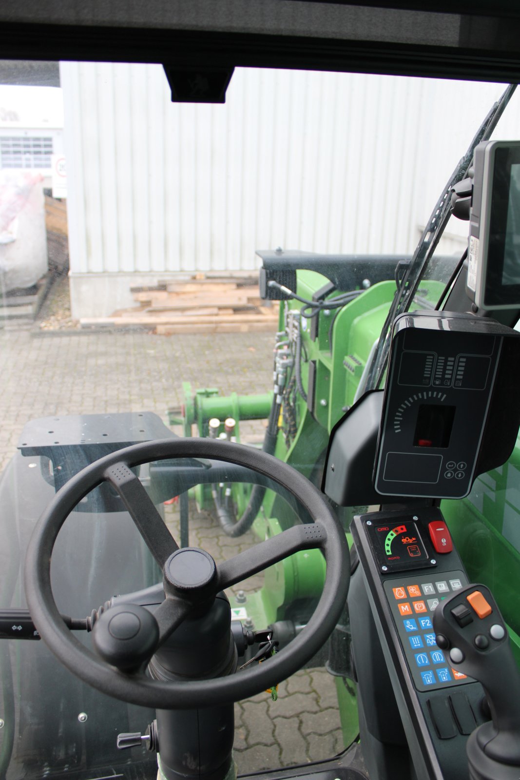 Teleskoplader del tipo Fendt Cargo T740, Neumaschine en Holle- Grasdorf (Imagen 18)