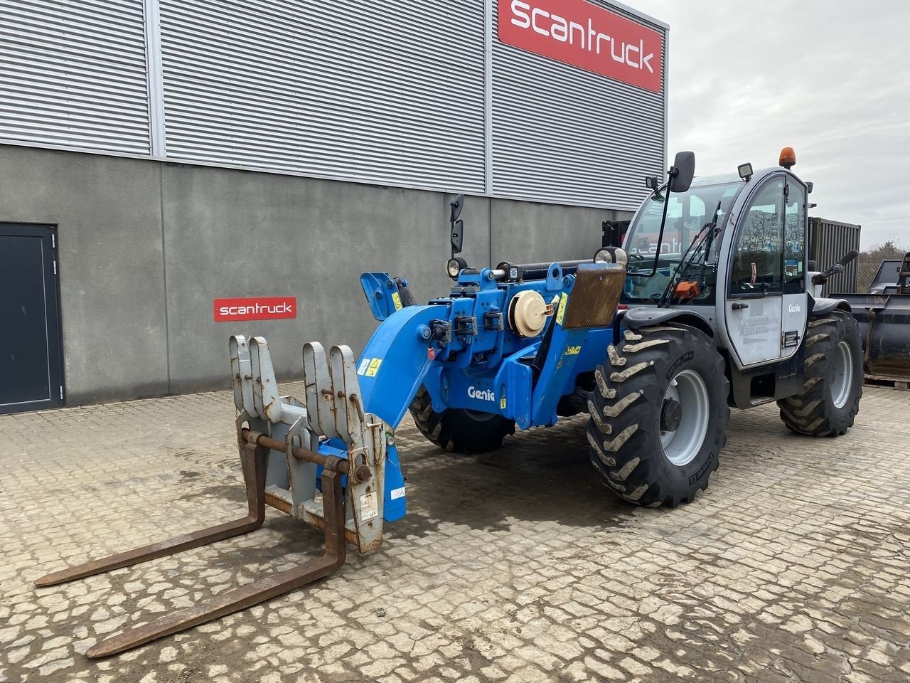 Teleskoplader za tip Genie 4017, Gebrauchtmaschine u Skive (Slika 1)