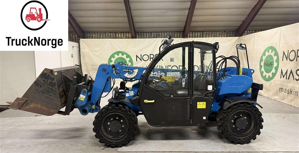 Teleskoplader от тип Genie GTH-2506 Skuffe og pallegaffel, Gebrauchtmaschine в Ølen (Снимка 1)