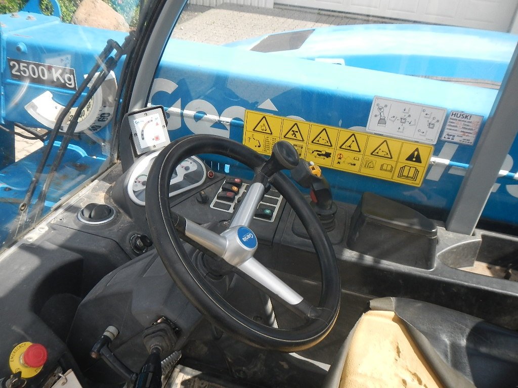 Teleskoplader of the type Genie GTH2506, Gebrauchtmaschine in Aabenraa (Picture 23)