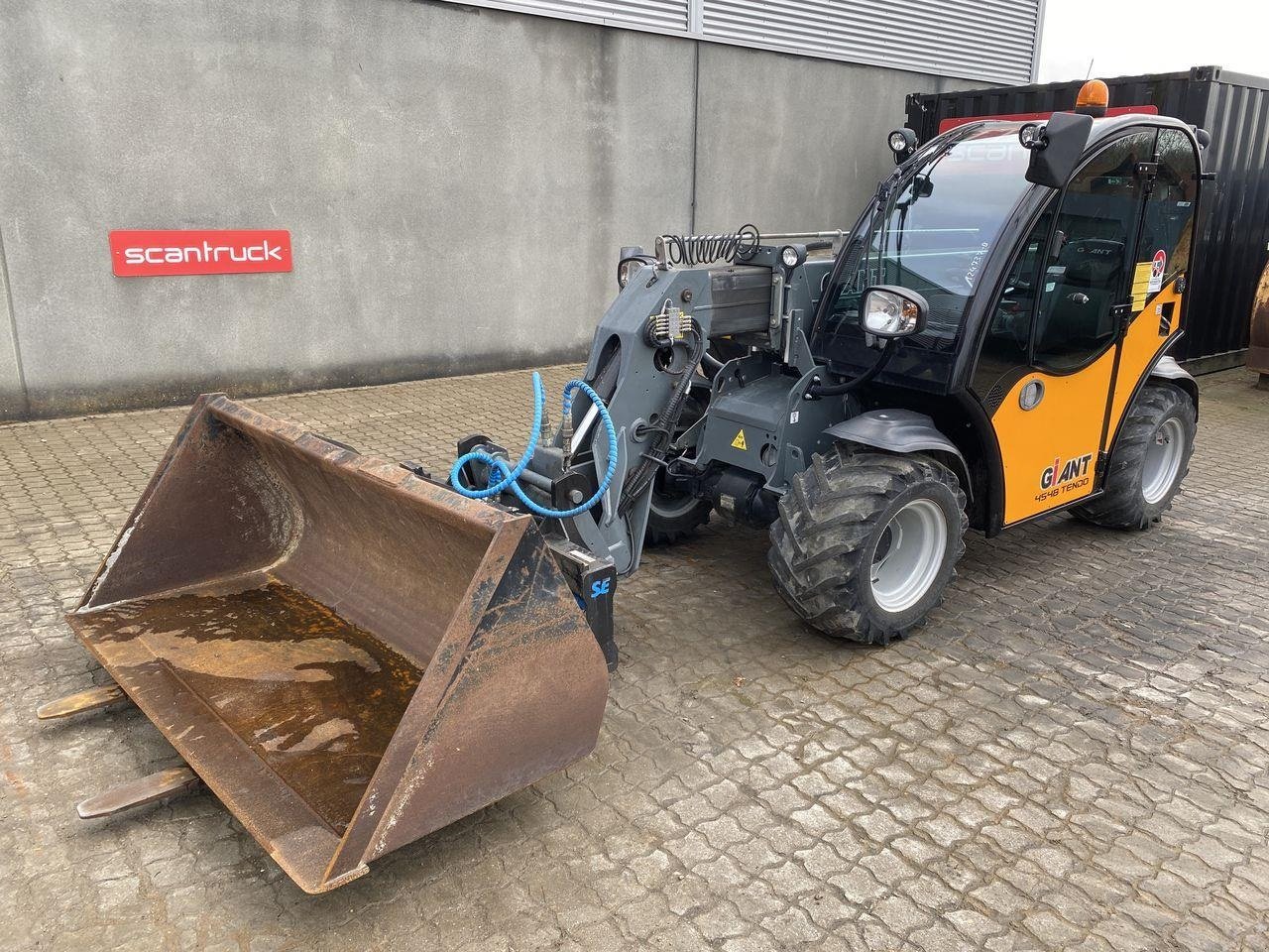 Teleskoplader des Typs GiANT 4548 TENDO, Gebrauchtmaschine in Skive (Bild 1)