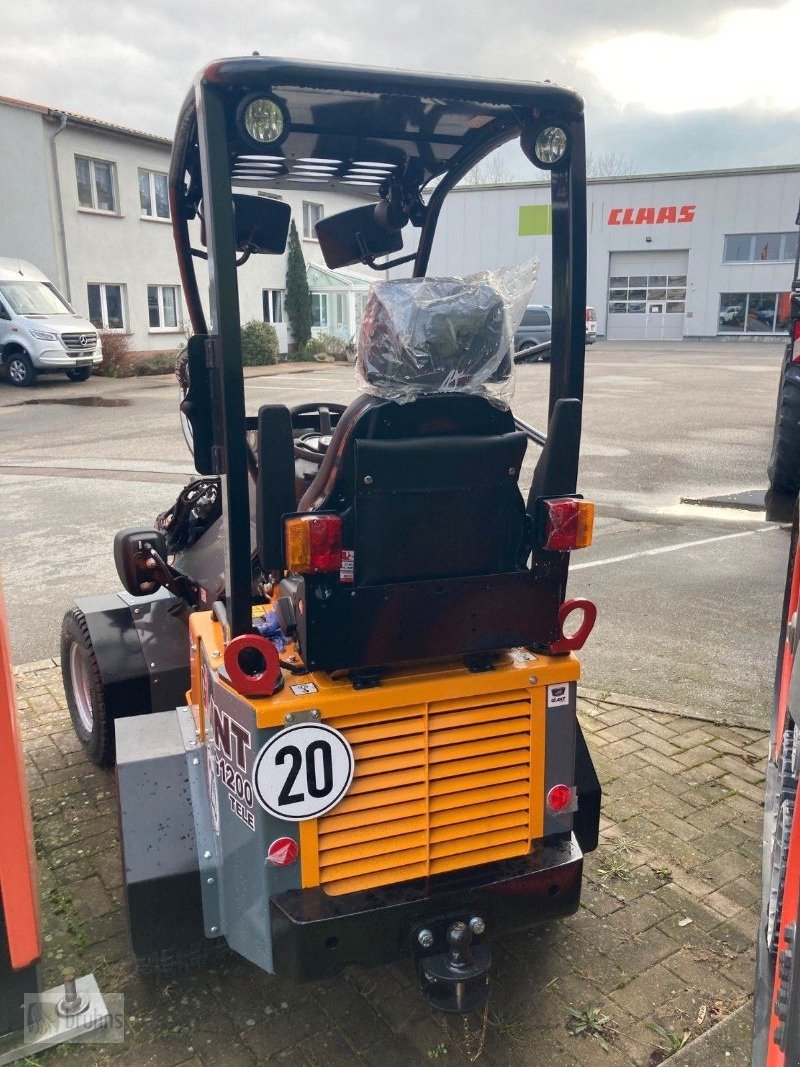 Teleskoplader des Typs GiANT G1200 Teleskop Radlader, Neumaschine in Karstädt (Bild 3)