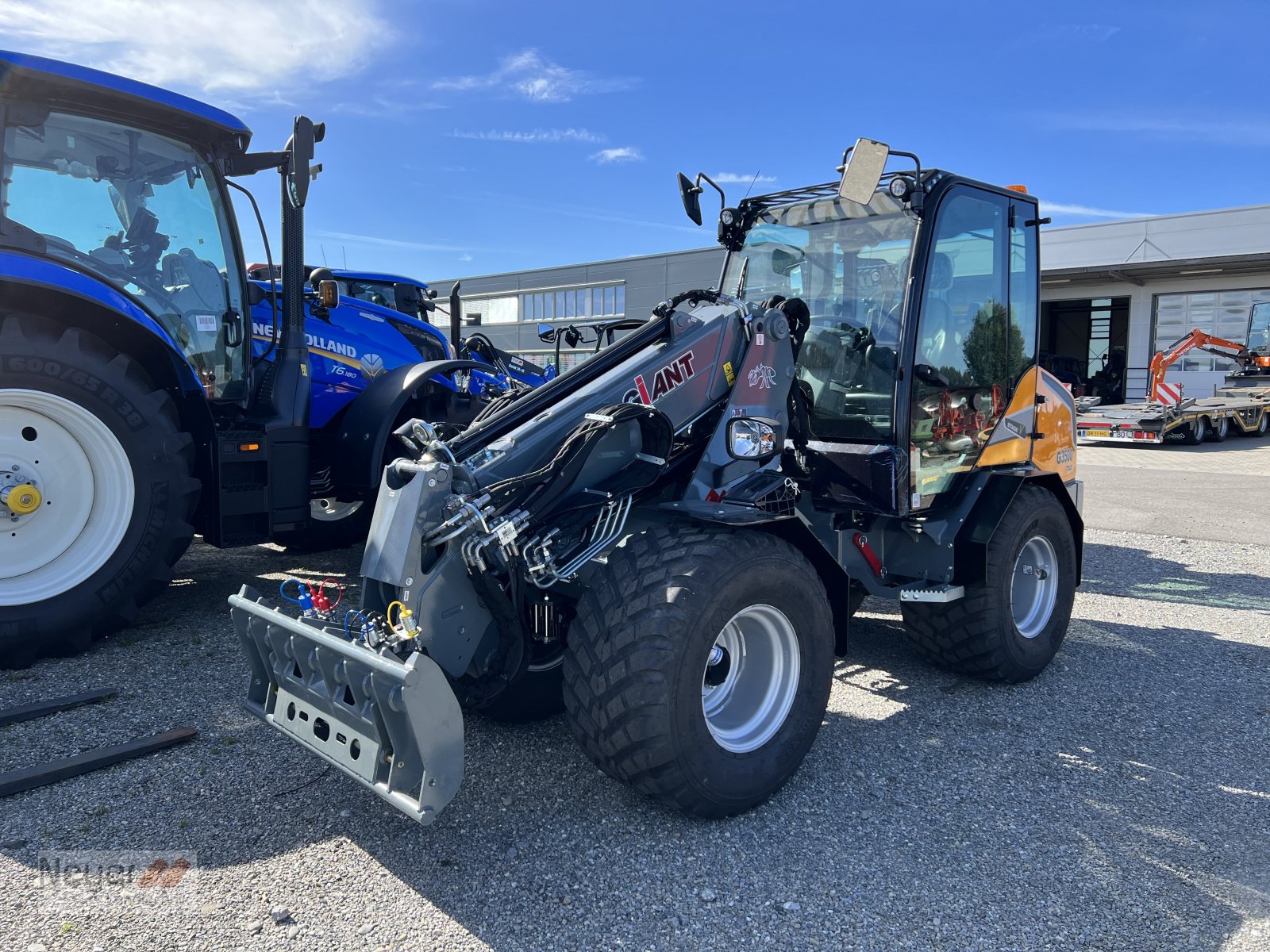 Teleskoplader des Typs GiANT G3500 TELE, Neumaschine in Bad Waldsee Mennisweiler (Bild 3)