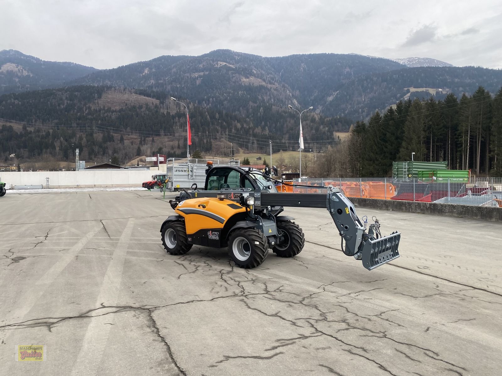 Teleskoplader του τύπου GiANT GT 5048 Teleskoplader in guter Ausstattung, Neumaschine σε Kötschach (Φωτογραφία 4)
