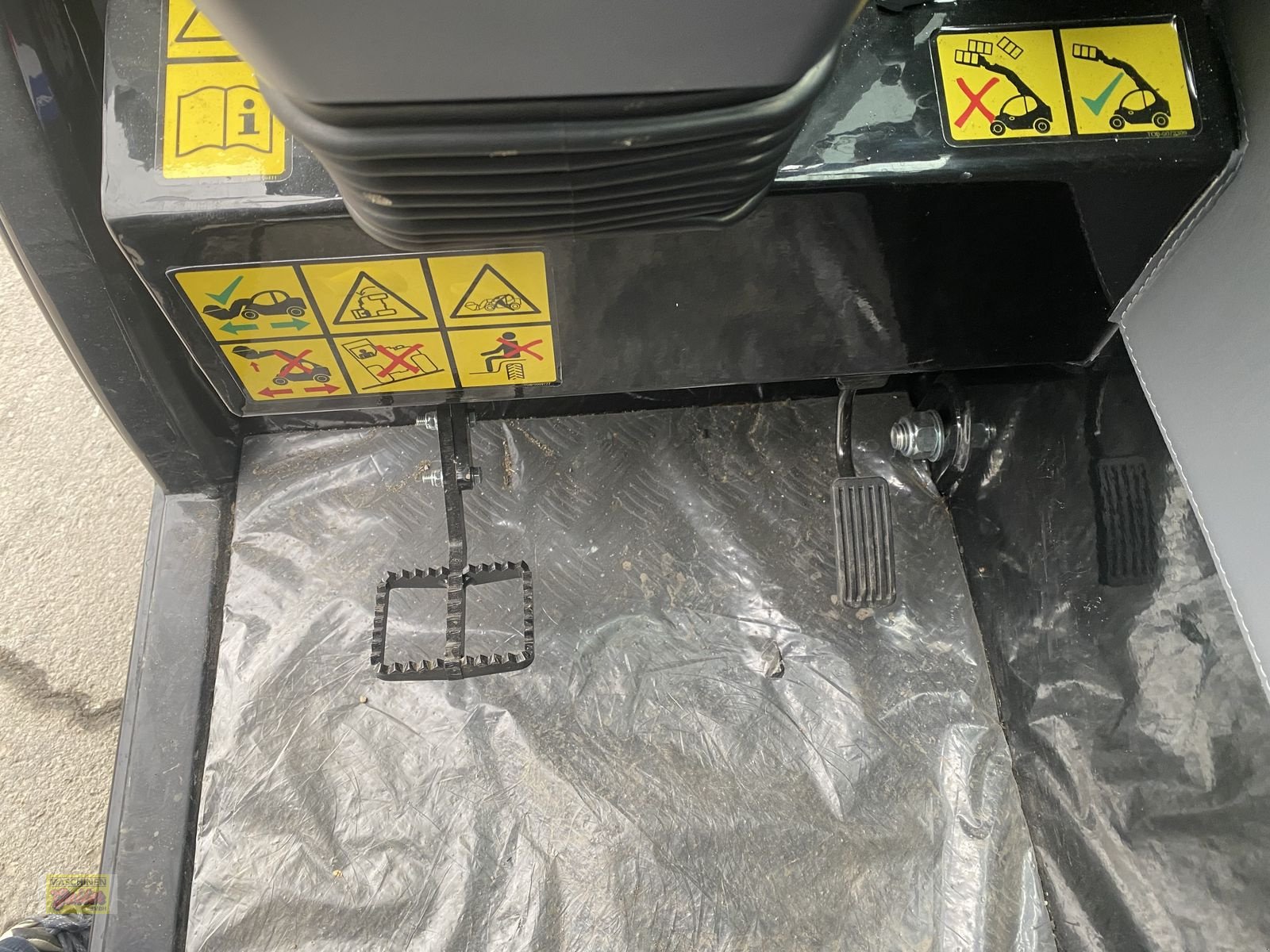 Teleskoplader του τύπου GiANT GT 5048 Teleskoplader in guter Ausstattung, Neumaschine σε Kötschach (Φωτογραφία 20)