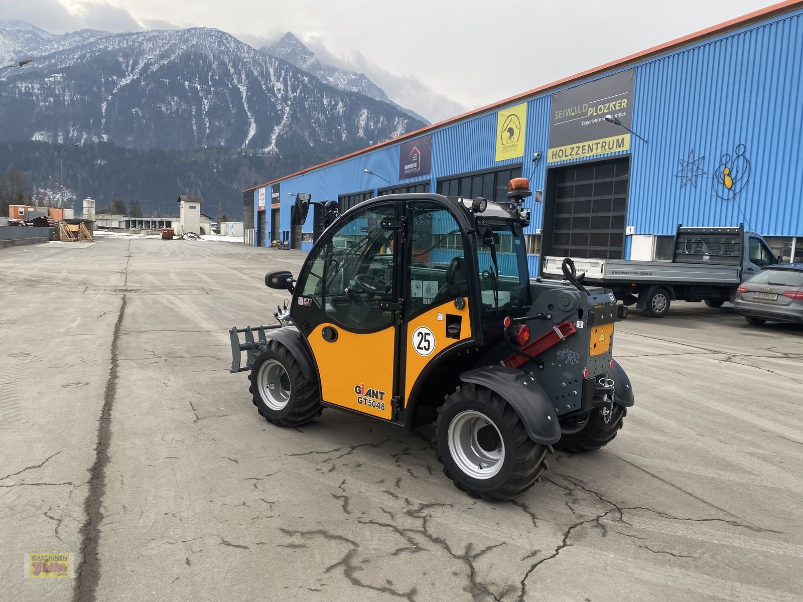 Teleskoplader του τύπου GiANT GT 5048 Teleskoplader in guter Ausstattung, Neumaschine σε Kötschach (Φωτογραφία 9)