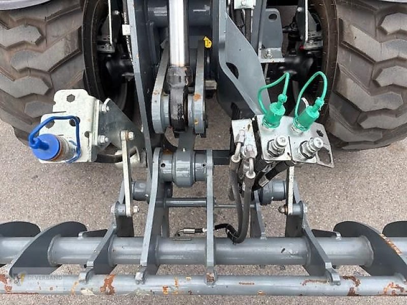 Teleskoplader of the type GiANT GT 5048, Vorführmaschine in Colmar-Berg (Picture 5)