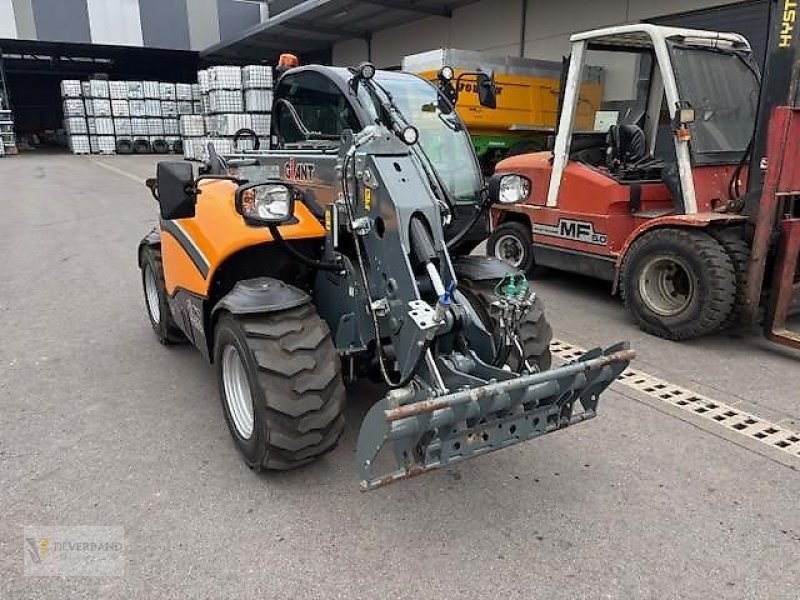 Teleskoplader of the type GiANT GT 5048, Vorführmaschine in Colmar-Berg (Picture 2)