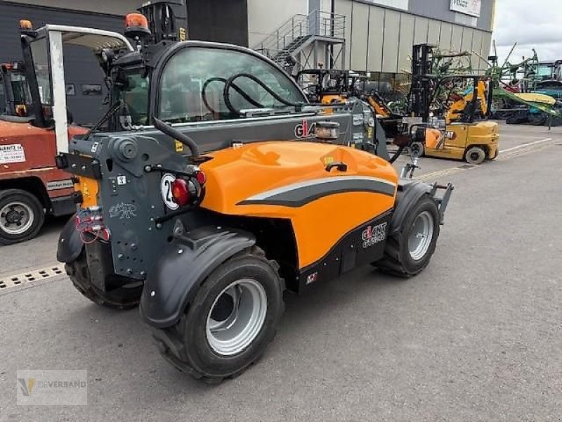 Teleskoplader of the type GiANT GT 5048, Vorführmaschine in Colmar-Berg (Picture 3)