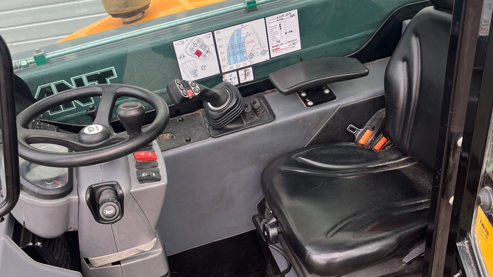 Teleskoplader typu GiANT GT5048 GT5048, Gebrauchtmaschine v Havndal (Obrázek 6)