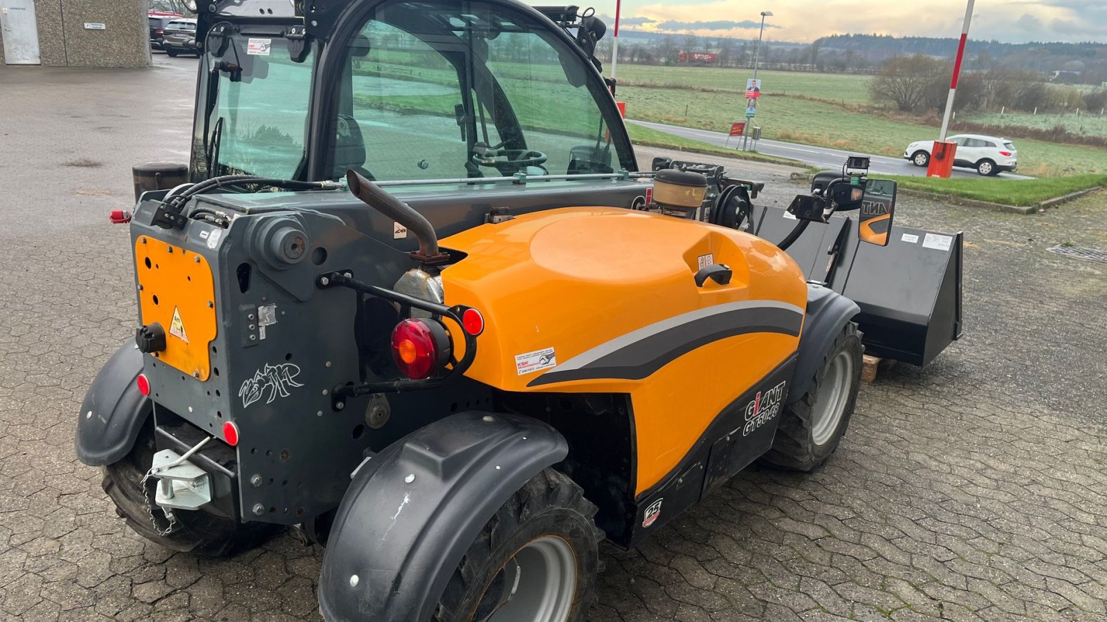 Teleskoplader typu GiANT GT5048 GT5048, Gebrauchtmaschine v Havndal (Obrázek 4)