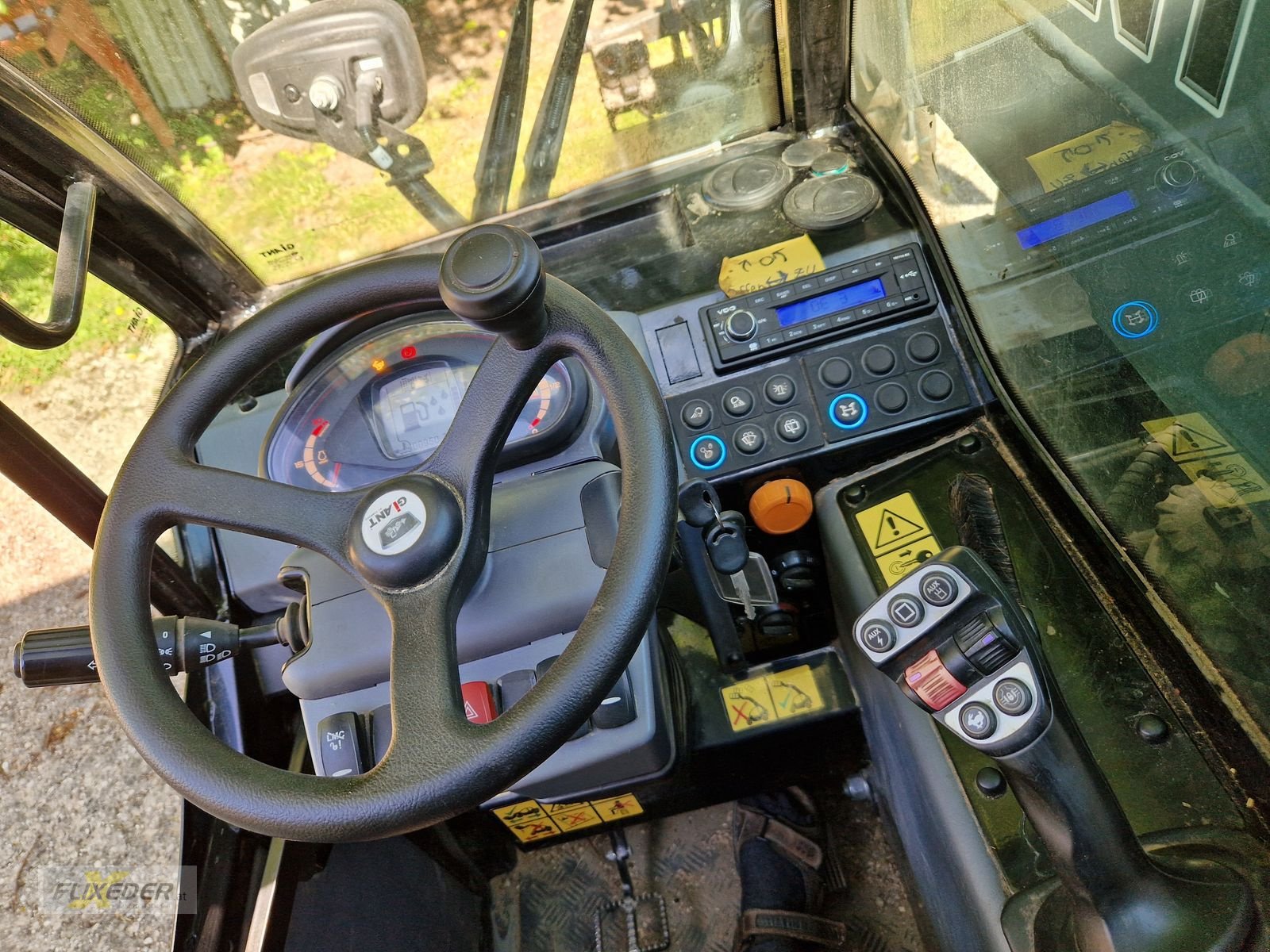 Teleskoplader des Typs GiANT GT5048 Telehoftraktor, Gebrauchtmaschine in Pattigham (Bild 2)