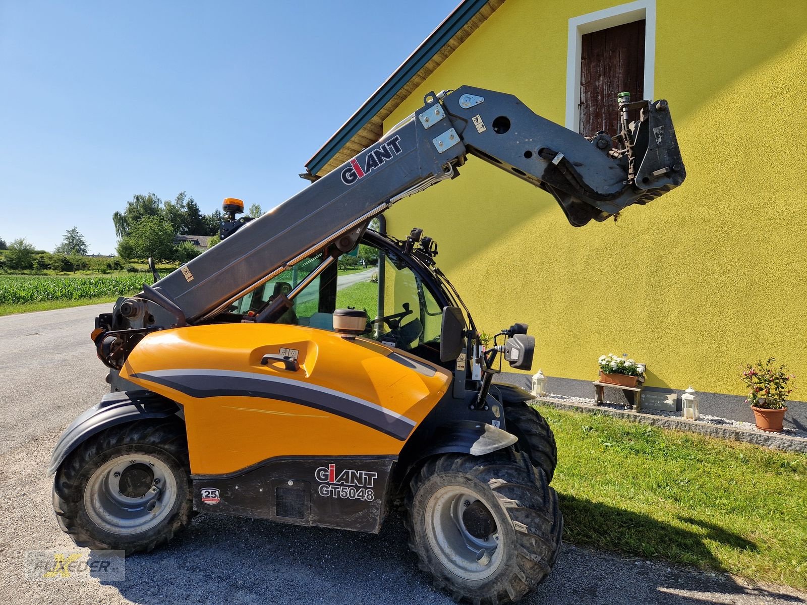 Teleskoplader des Typs GiANT GT5048 Telehoftraktor, Gebrauchtmaschine in Pattigham (Bild 9)