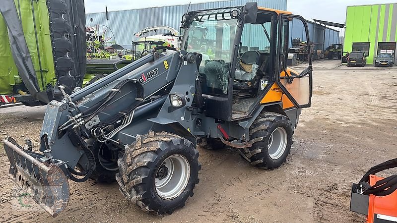 Teleskoplader des Typs GiANT V 6004T Tele  VERKAUFT, Gebrauchtmaschine in Rittersdorf (Bild 1)